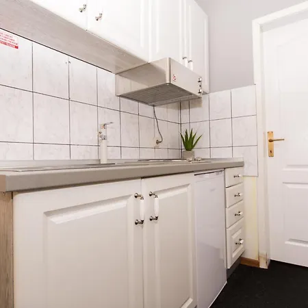 Family Friendly With A Swimming Pool Okrug Gornji, Ciovo - 16893 Apartment